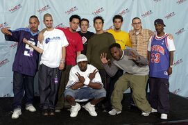 Linkin Park and X-Ecutioners at MTV Video Music Awards 2001