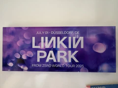 VIP Magnet