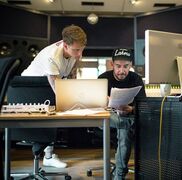 Mike and Machine Gun Kelly in Berlin